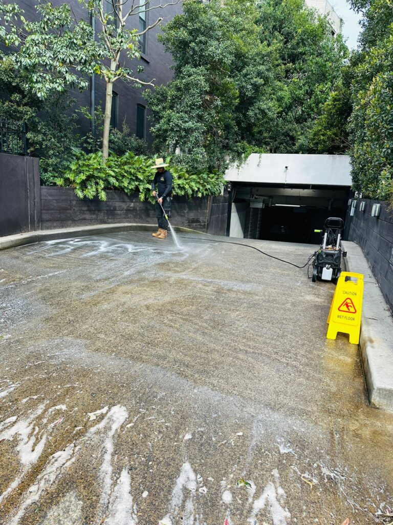 whatsapp image 2025 10 10 at 15.17.59 (1)