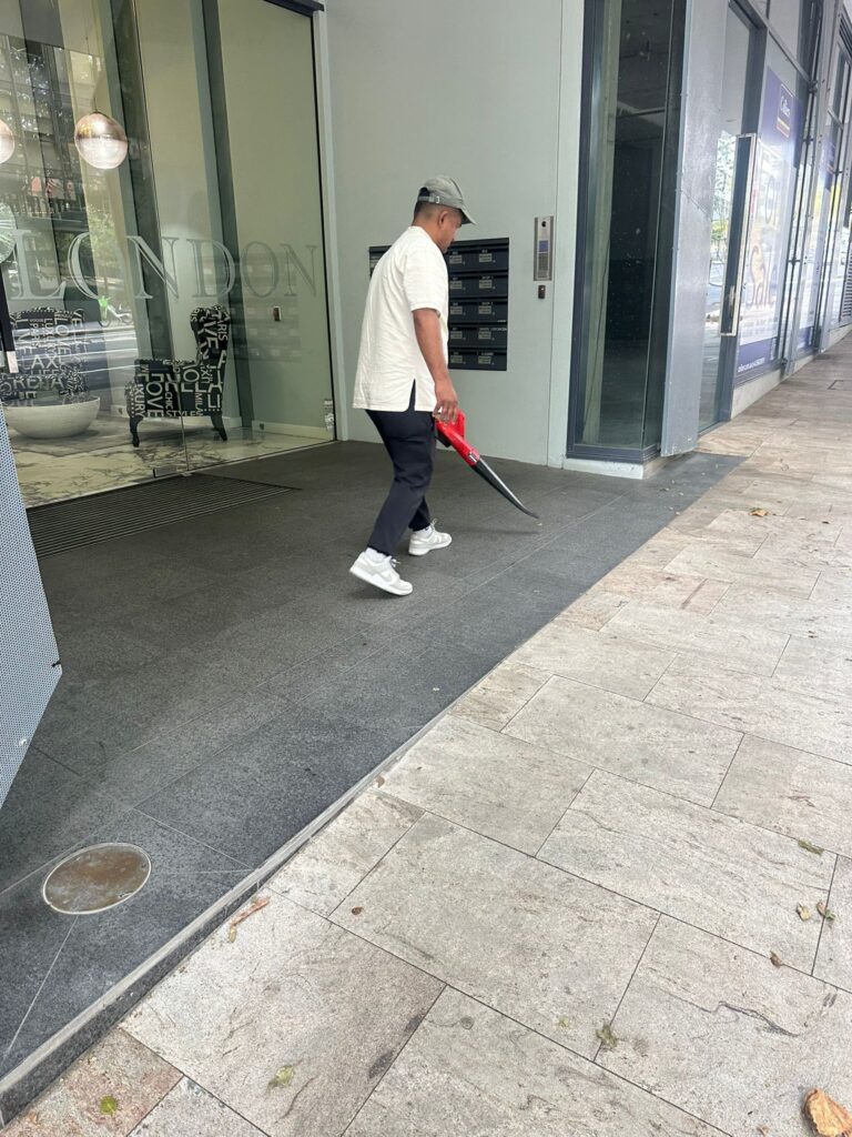 whatsapp image 2025 10 10 at 15.18.03 (3)